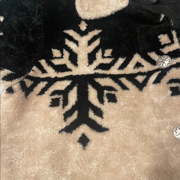 COUNTY CLOTHING Fleece Snowflake Jacket - Picture 2 of 6